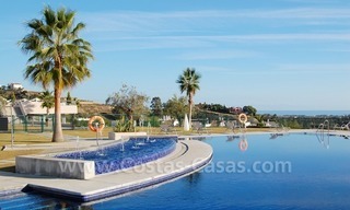 Te koop in Marbella - Benahavís: Ruim modern, luxe golf appartement 1