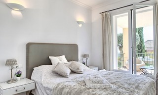 Luxe villa te koop met adembenemend zeezicht, boven de Golden Mile te Marbella 19