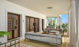 Luxe villa te koop met golf- en zeezicht in Benahavis - Marbella 9