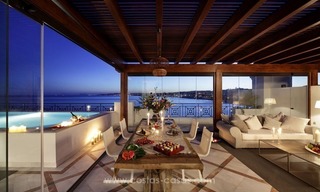 Estepona te koop: Beachfont luxe appartementen, Estepona, Costa del Sol 13