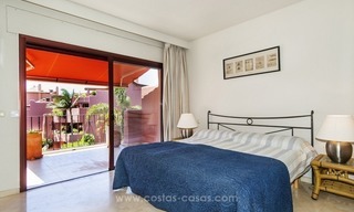 Luxe eerstelijnstrand penthouse appartement te koop op de New Golden Mile tussen Marbella en Estepona 35