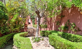 Charmante gerenoveerde villa te koop in Hacienda Las Chapas – Marbella 11