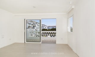 Te koop in Playas del Duque, Puerto banus: Gerenoveerd luxe appartement met zeezicht 30