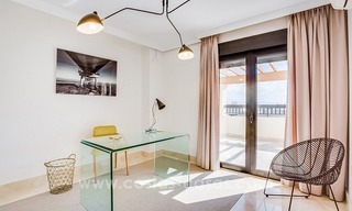 Ruim hoek penthouse te koop met zee- en bergzicht in San Pedro Marbella 14