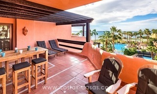 Eerstelijn strand penthouse appartement te koop op de New Golden Mile, Marbella - Estepona 6