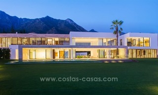 Nieuwe ultra moderne villa te koop op de Golden Mile in Sierra Blanca te Marbella 4