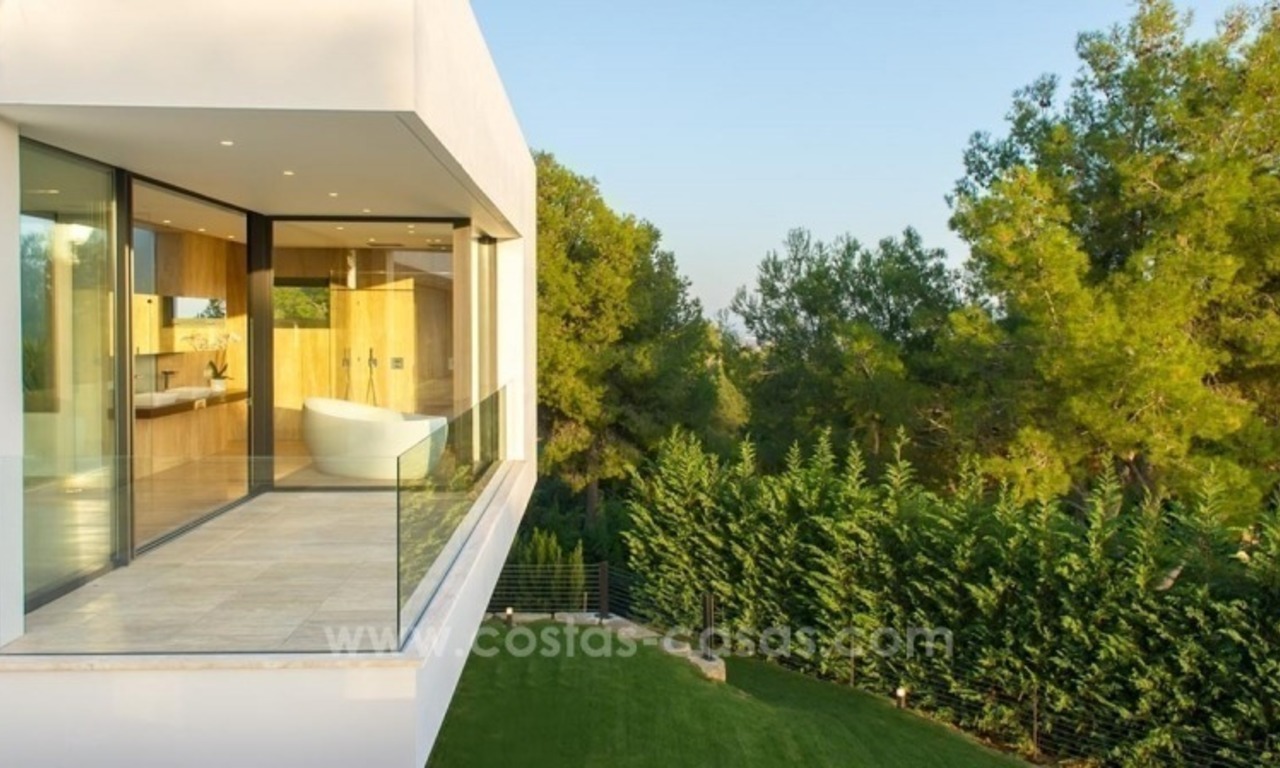 Nieuwe ultra moderne villa te koop op de Golden Mile in Sierra Blanca te Marbella 6