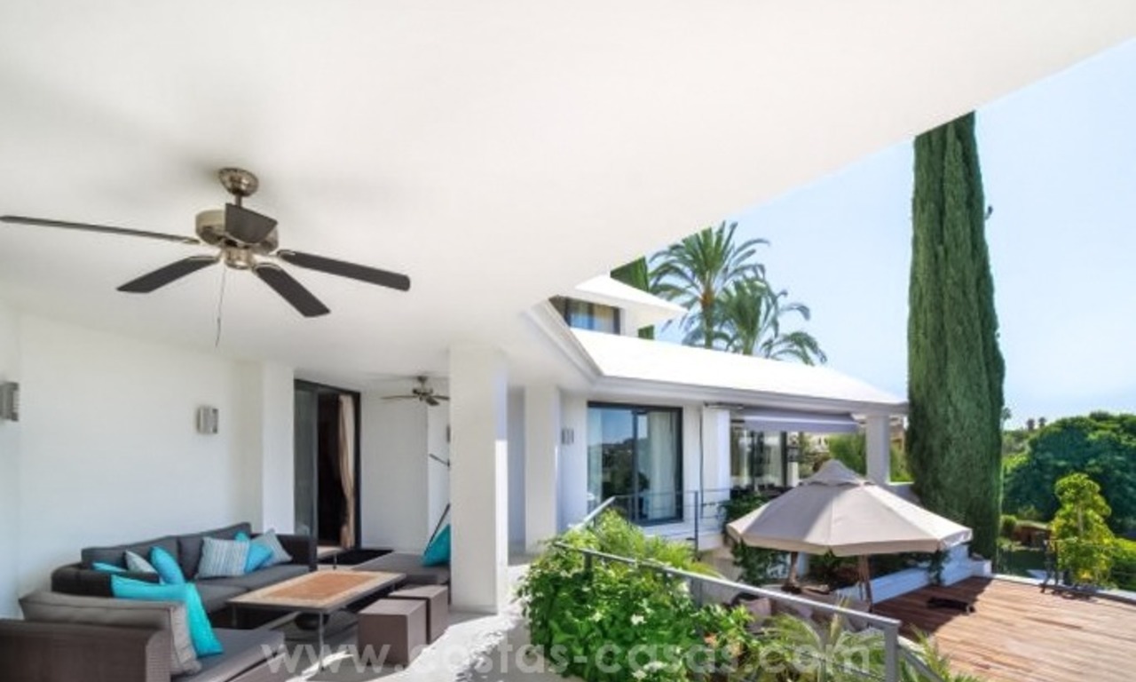 Designer golf villa te koop in Nueva Andalucia, Marbella 7