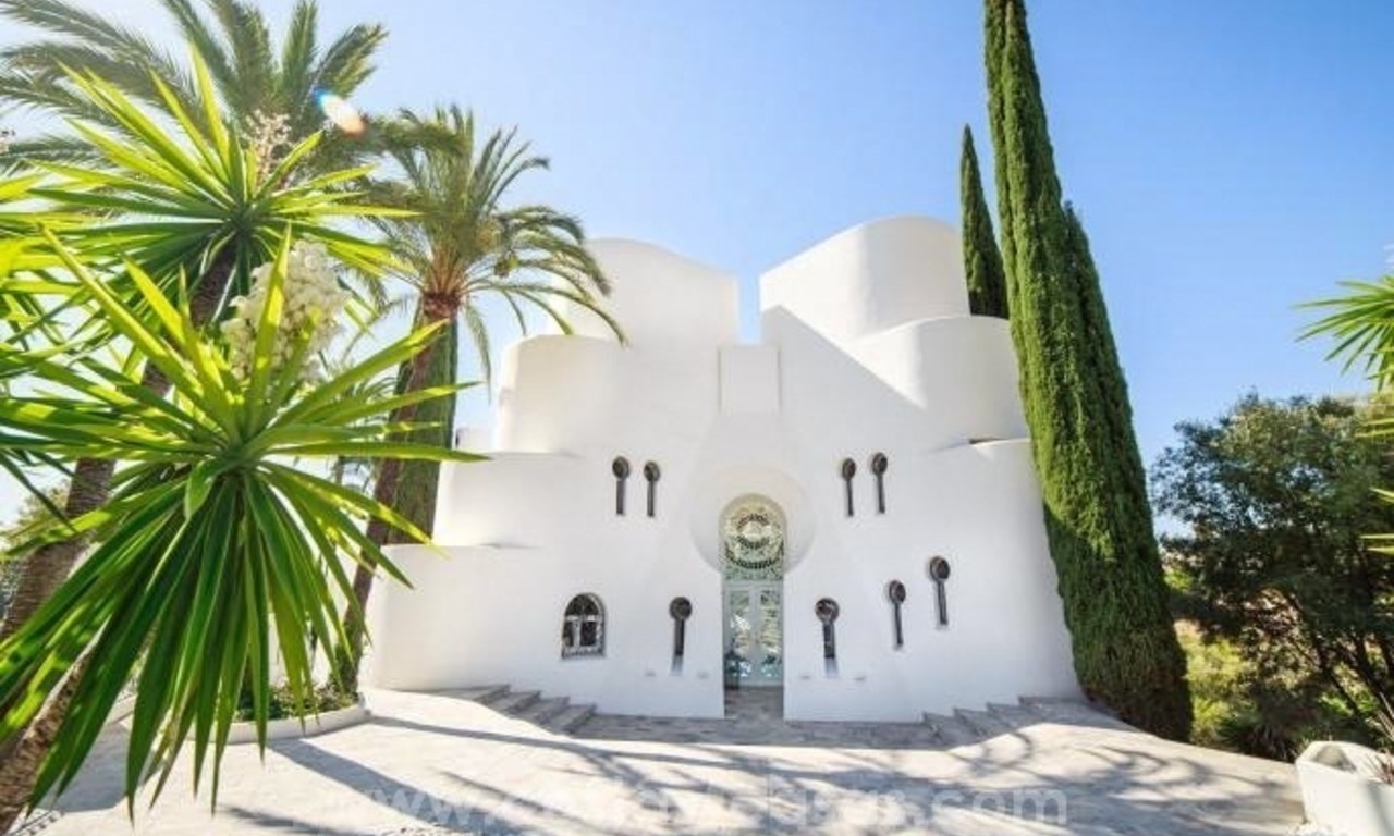 Designer golf villa te koop in Nueva Andalucia, Marbella 1