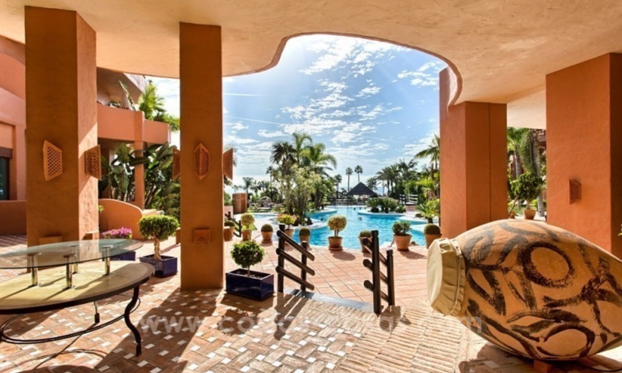 Appartement te koop met zeezicht in de private wing van Hotel Kempinski, Estepona – Marbella 4