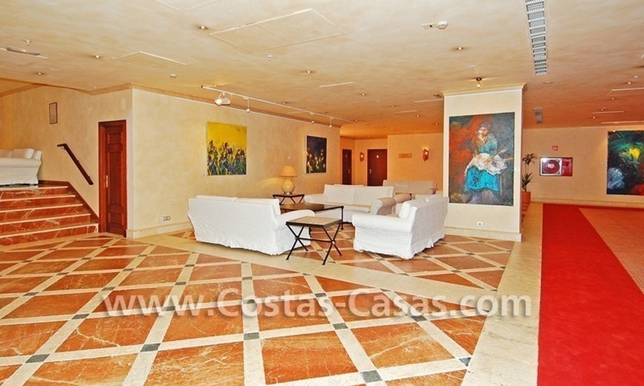 Appartement te koop met zeezicht in de private wing van Hotel Kempinski, Estepona – Marbella 27