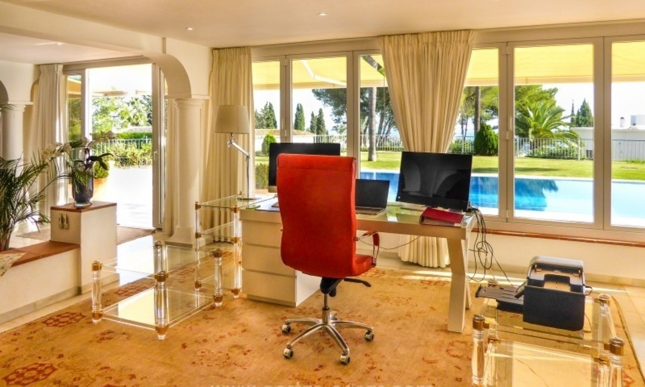 Villa te koop in Altos Reales op de Golden Mile te Marbella 20