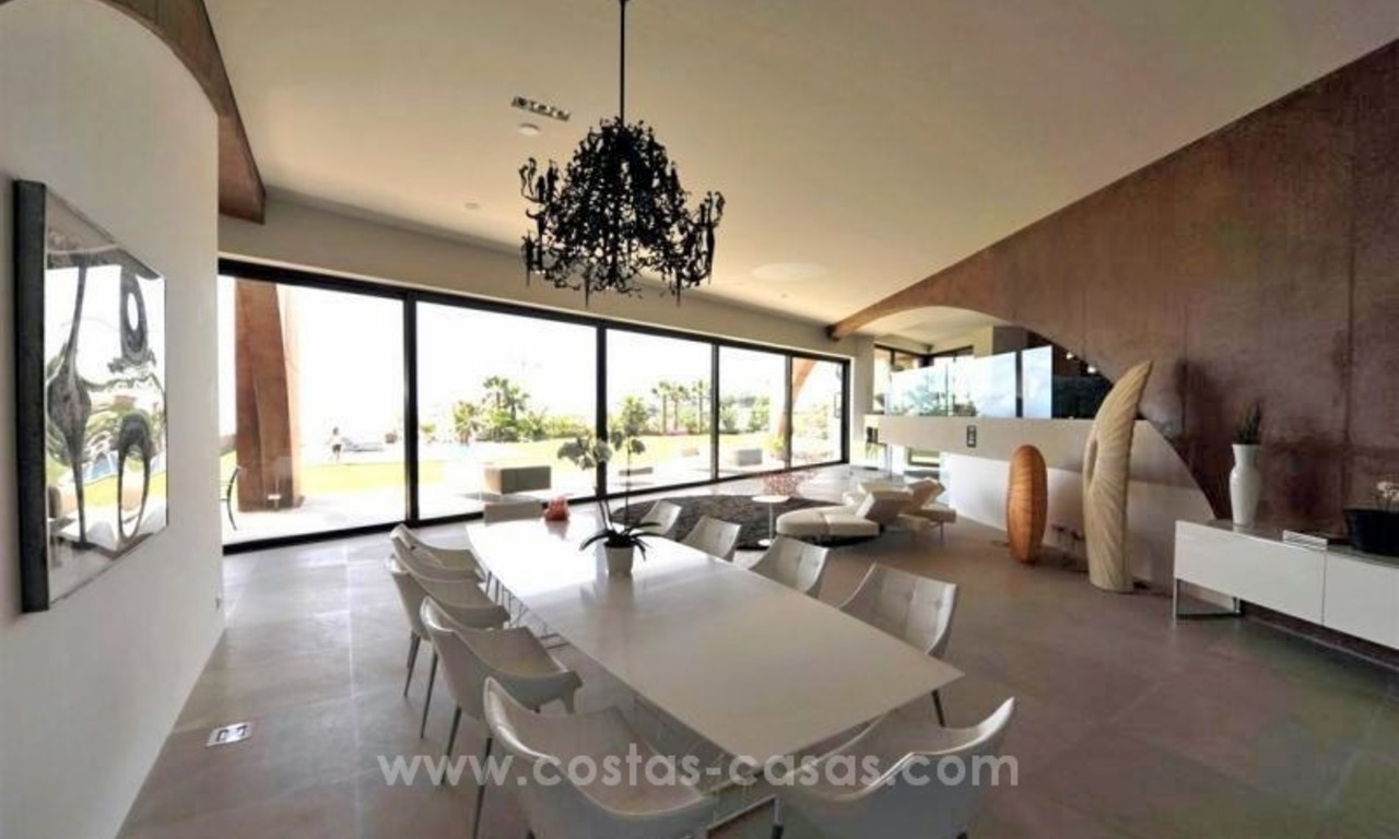 Ultra moderne design villa te koop in Benahavis – Marbella 14