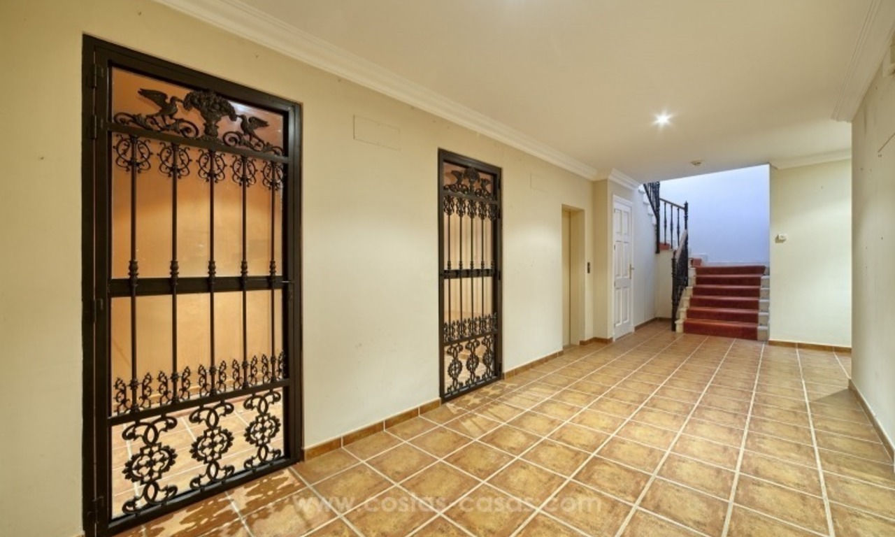 Luxe Villa met panoramisch zeezicht te koop, New Golden Mile, Marbella – Estepona 21