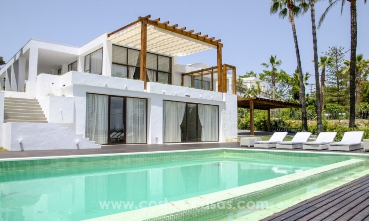 Gerenoveerde Moderne Villa te koop op de Golden Mile in Marbella 1