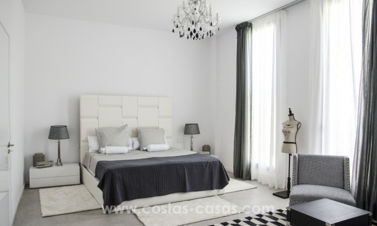 Gerenoveerde Moderne Villa te koop op de Golden Mile in Marbella 22