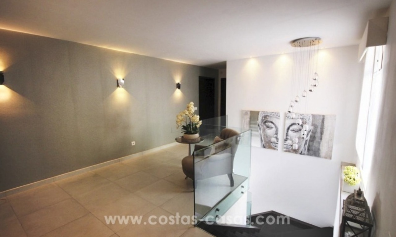 Villa in moderne stijl te koop in het gebied van Marbella - Benahavis 17