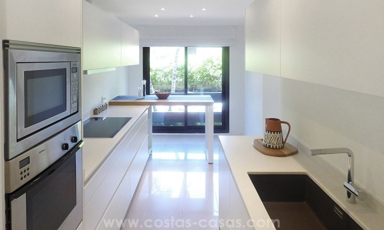 Luxe appartement te koop vlakbij Puerto banus in Nueva Andalucia te Marbella 8