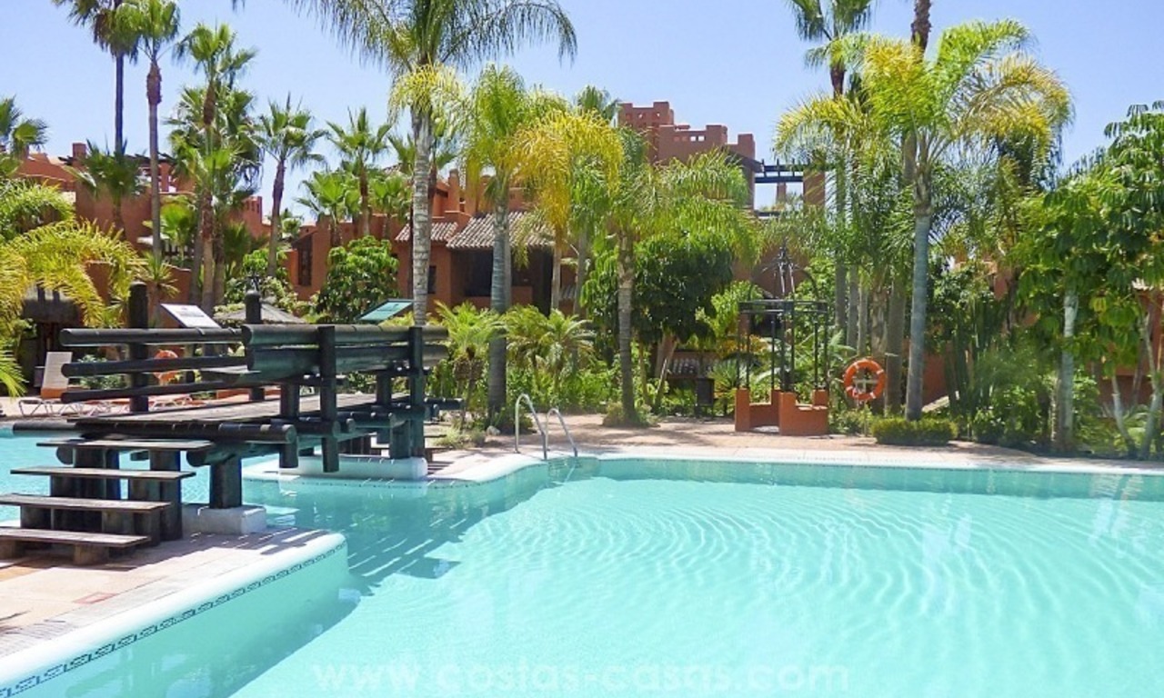 Luxe appartement te koop vlakbij Puerto banus in Nueva Andalucia te Marbella 20