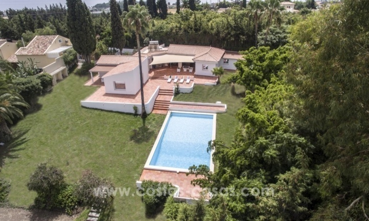 Private gerenoveerde villa te koop op de New Golden Mile tussen Marbella en Estepona 2