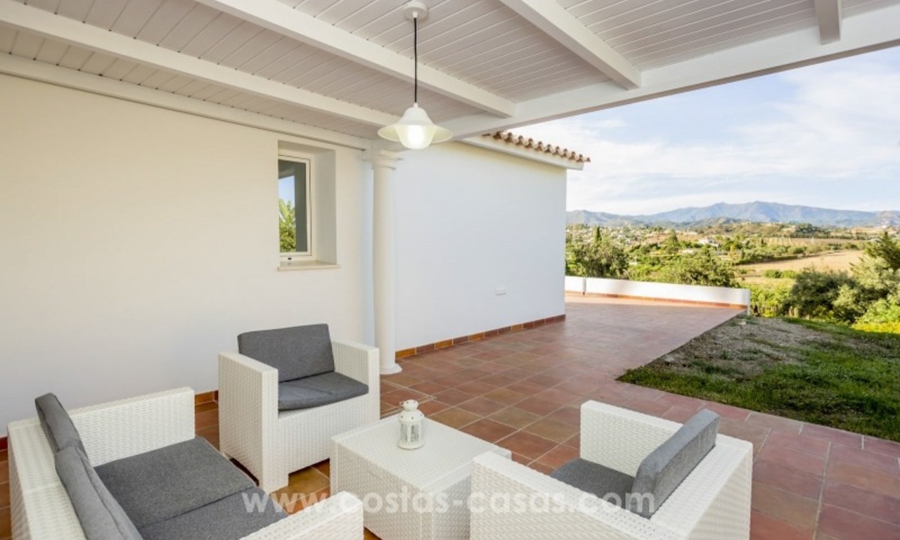Private gerenoveerde villa te koop op de New Golden Mile tussen Marbella en Estepona 8
