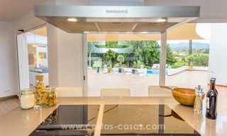 Private gerenoveerde villa te koop op de New Golden Mile tussen Marbella en Estepona 19