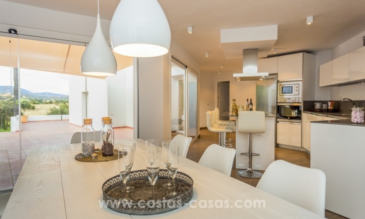 Private gerenoveerde villa te koop op de New Golden Mile tussen Marbella en Estepona 17