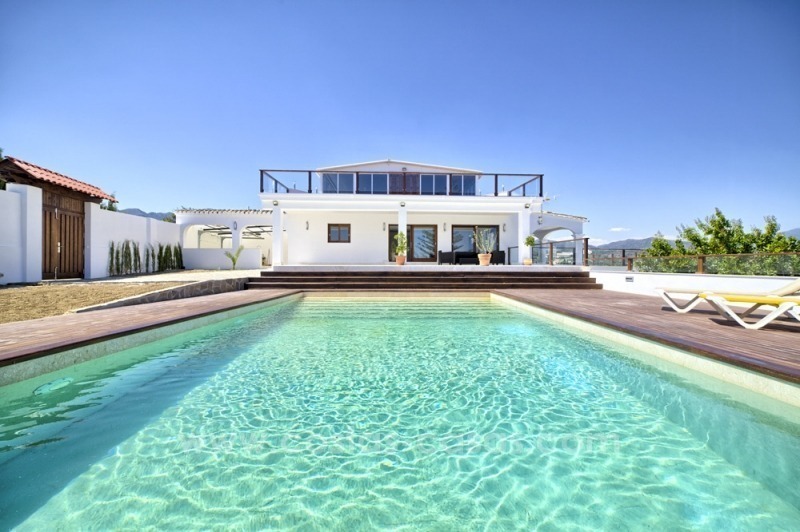 Moderne gerenoveerde villa te koop, New Golden Mile, Marbella – Estepona