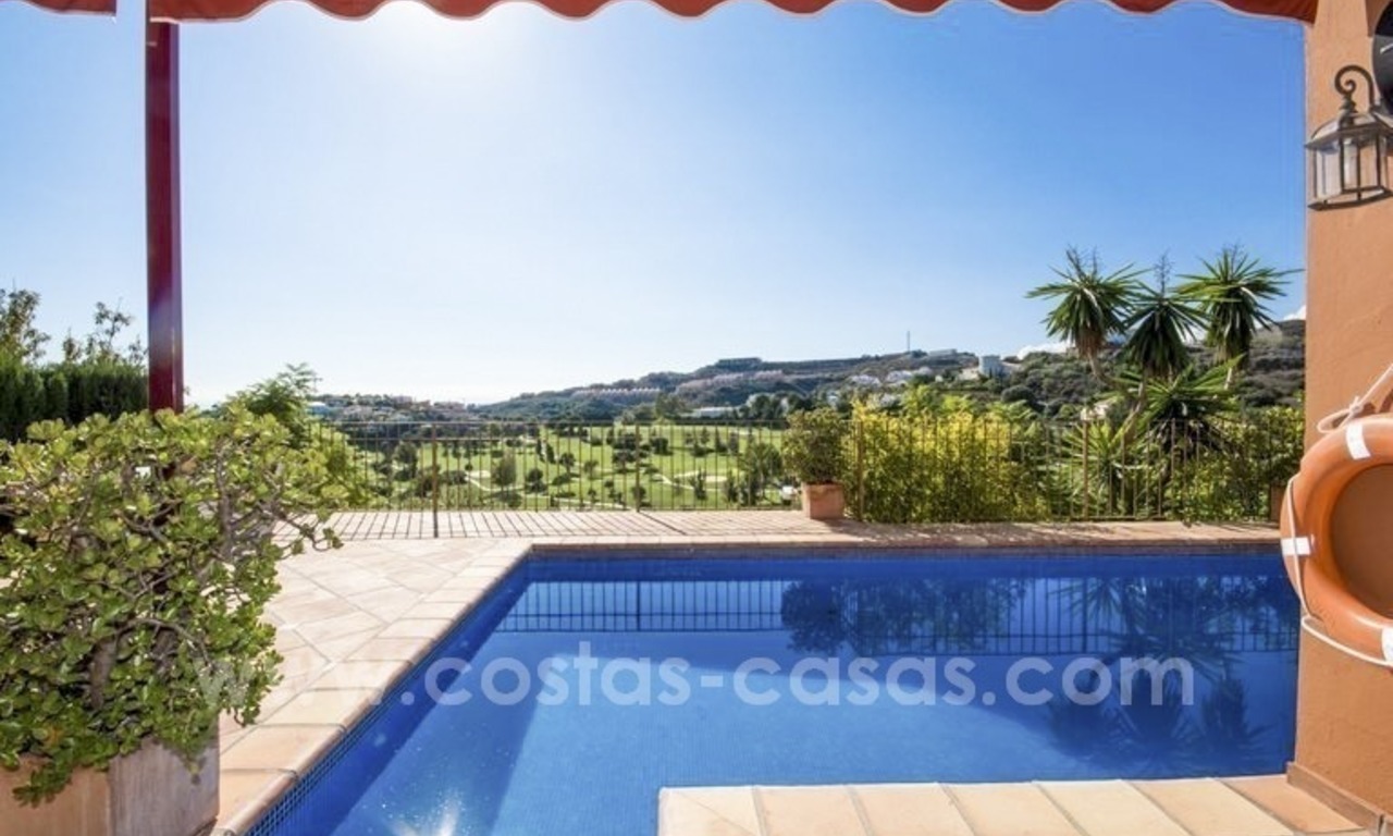 Koopje! Prachtige villa te koop met schitterend zee- en golfzicht in Benahavis – Marbella 2