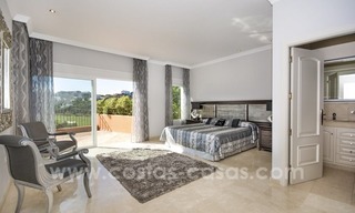 Koopje! Prachtige villa te koop met schitterend zee- en golfzicht in Benahavis – Marbella 13
