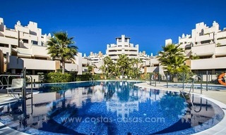 Modern Eerstelijn strand penthouse appartement te koop op de New Golden Mile, Marbella – Estepona 14