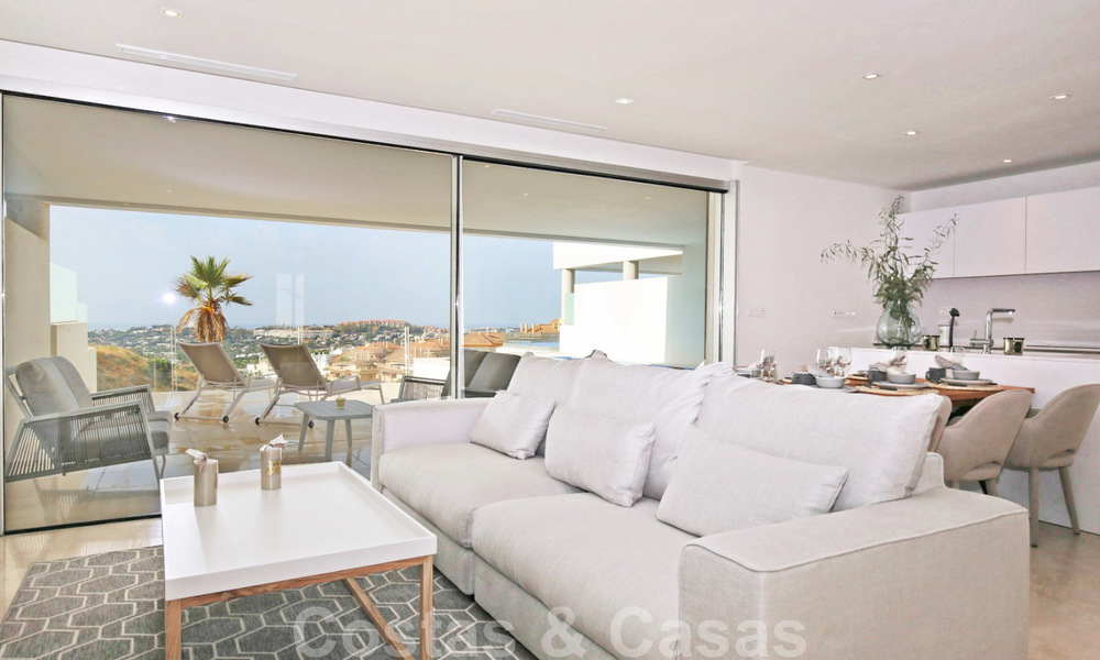 Moderne design appartementen met eigen zwembad te koop in boutique complex in Nueva Andalucia te Marbella 28747