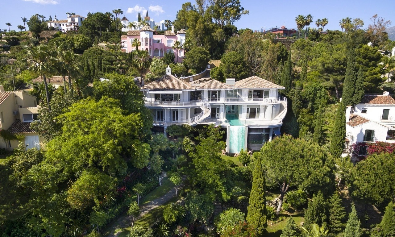 Contemporaine design Villa te koop in El Madroñal te Benahavis - Marbella 1