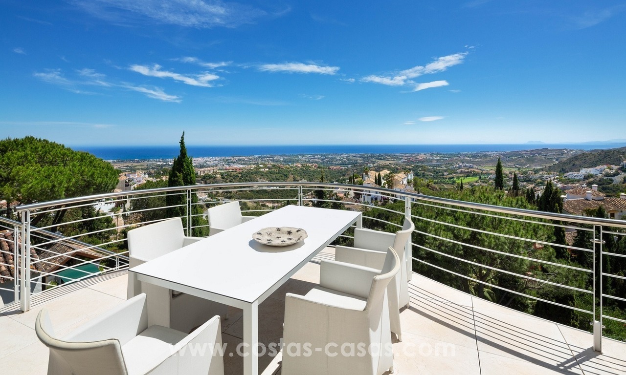 Contemporaine design Villa te koop in El Madroñal te Benahavis - Marbella 15
