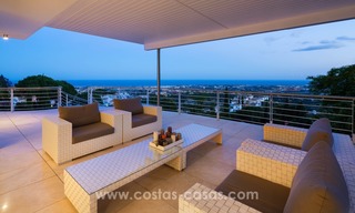 Contemporaine design Villa te koop in El Madroñal te Benahavis - Marbella 24