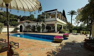 Te koop: Exclusieve villa in Andalusische stijl te Marbella – Benahavís 0
