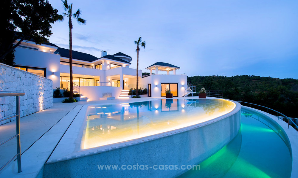 Moderne Design villa te koop met zeezicht in La Zagaleta, Benahavis – Marbella 21130