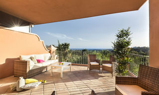 Ruime luxe appartementen te koop in Benahavis - Marbella met prachtig zeezicht. LAATSTE APPARTEMENT MET KORTING. 5062 