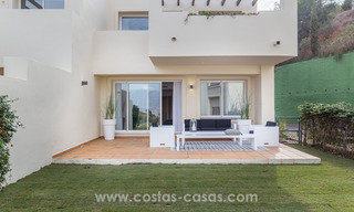 Nieuwe luxe appartementen te koop in Andalusische stijl temidden de natuur in Marbella 21558 