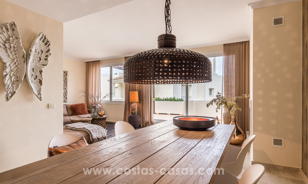Nieuwe luxe appartementen te koop in Andalusische stijl temidden de natuur in Marbella 21575