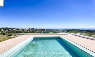 Moderne nieuwbouw villa te koop met zeezicht in Benahavis – Marbella 253 