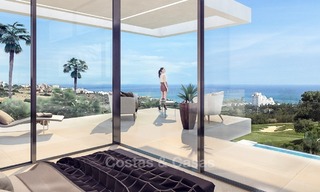 Nieuwe moderne villa te koop, Eerstelijn golf met zeezicht in Estepona, Costa del Sol 354 