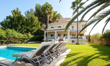 Ruime villa te koop in Nueva Andalucia, Marbella, op loopafstand van voorzieningen en Puerto Banus 518