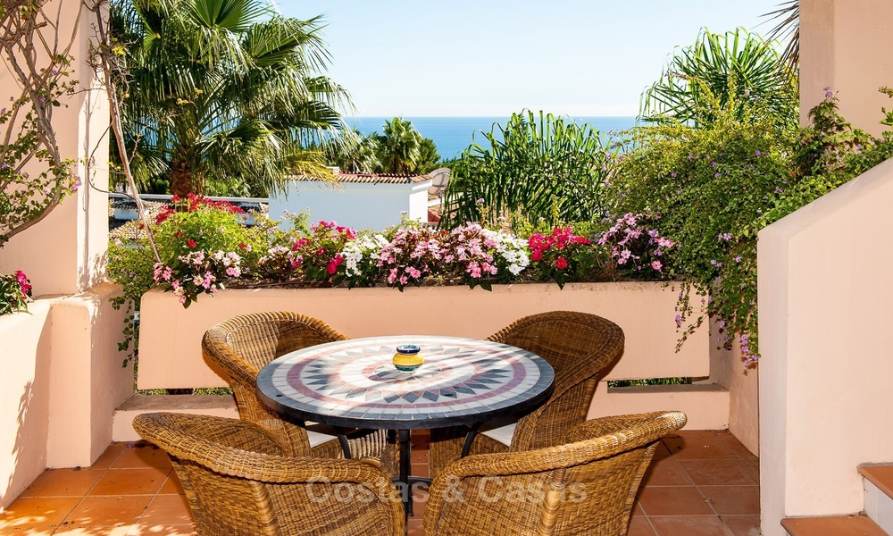 Luxe Penthouse appartement te koop met zeezicht aan de Golden Mile te Marbella 824