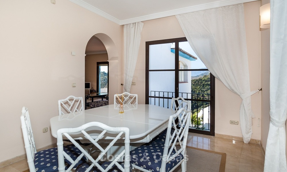 Vrijstaand Huis te koop, op het zuiden gelegen, panoramisch uitzicht op zee en golf in golfresort in Marbella - Benahavis 971