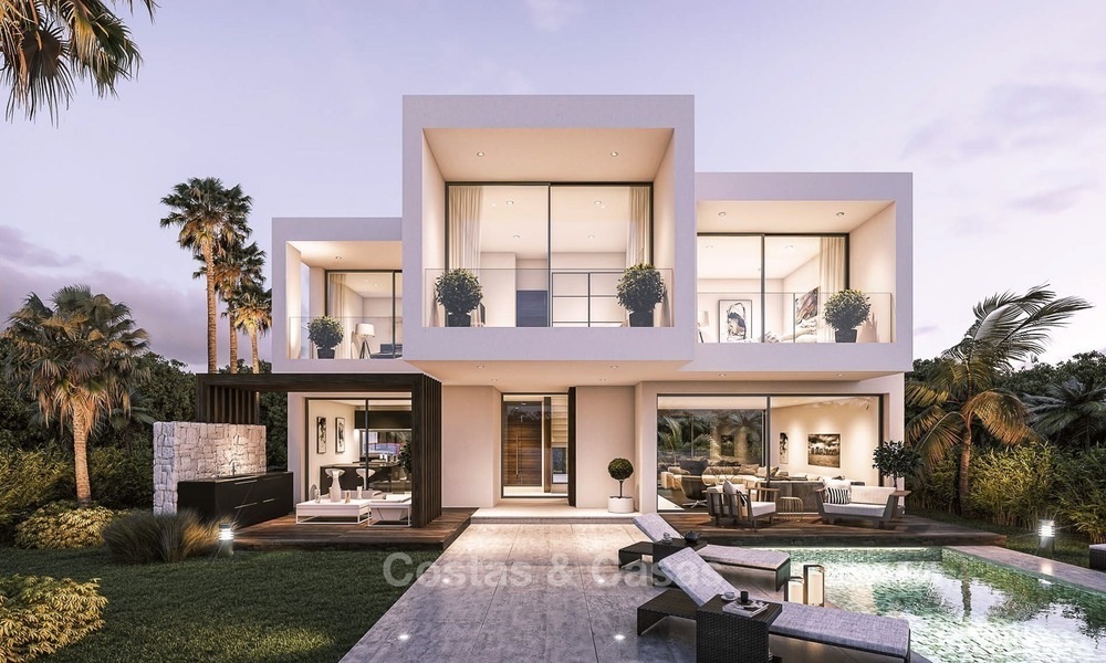 Moderne nieuwbouw villa's te koop aan de New Golden Mile, op loopafstand van het strand, tussen Marbella en Estepona 1119