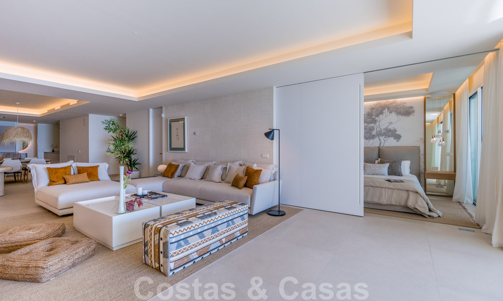 Moderne Luxe Appartementen te koop, direct aan de strandboulevard gelegen, in Estepona centrum. Opgeleverd! 40598