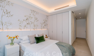 Moderne Luxe Appartementen te koop, direct aan de strandboulevard gelegen, in Estepona centrum. Opgeleverd! 40604 