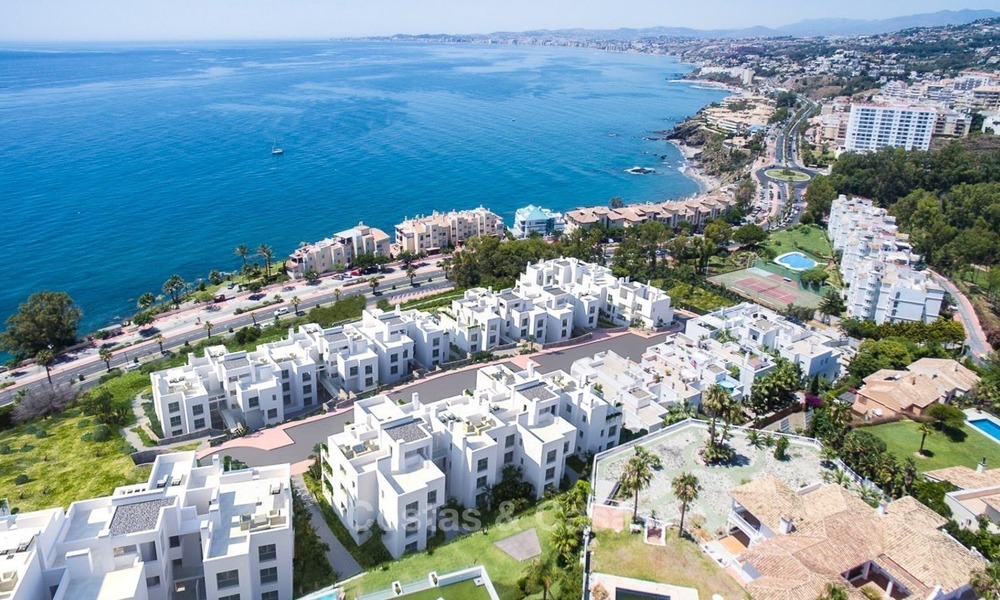 Moderne Appartementen met Zeezicht te koop, vlakbij het Strand in Benalmádena, Costa del Sol. Opgeleverd! 1282