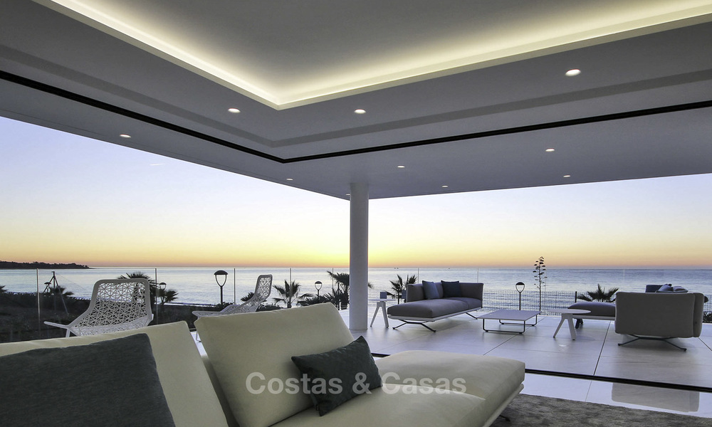 Exclusieve, Nieuwe, Moderne Beachfront Appartementen te koop, New Golden Mile, Marbella - Estepona. Instapklaar. 12269